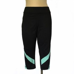 FILA Athletic Workout Skimmers/Capris!